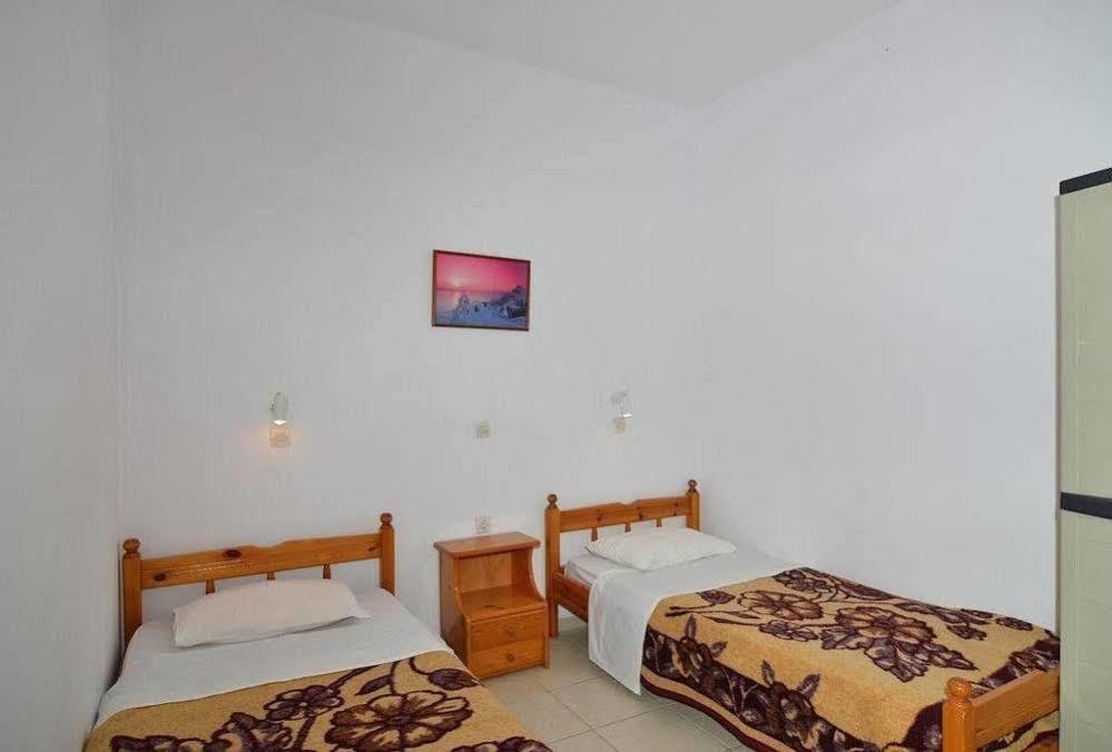 אלמירידה Kaloudis Apartments מראה חיצוני תמונה
