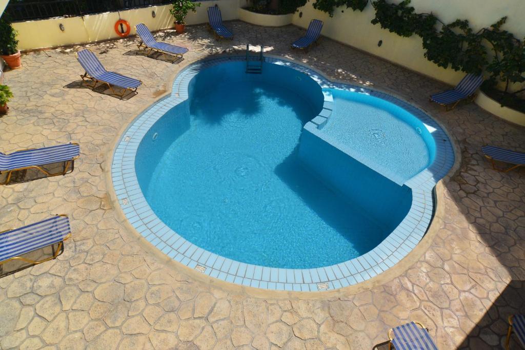 אלמירידה Kaloudis Apartments מראה חיצוני תמונה